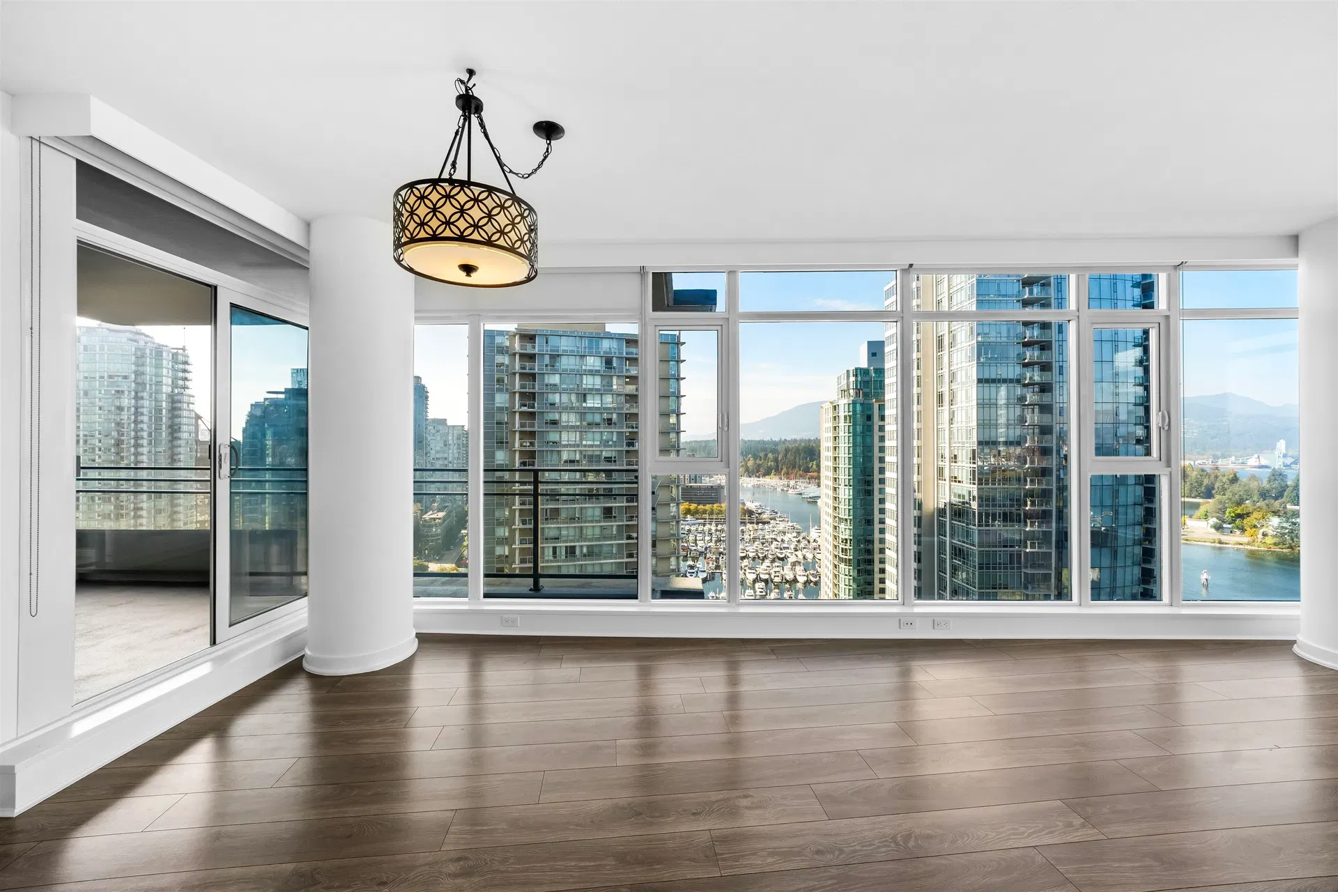 Photo 4 of 40 at #2302 – 1205 W Hastings Street