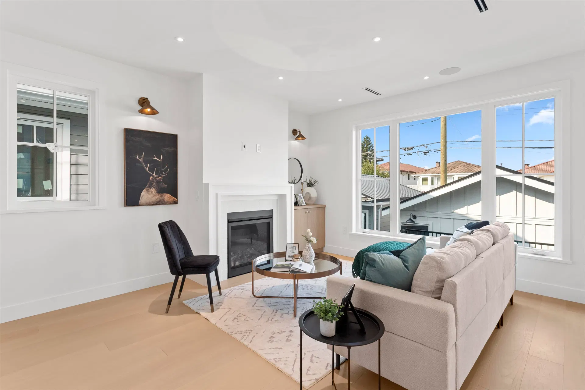 Photo 2 of 36 at #2 – 4315 Albert Street