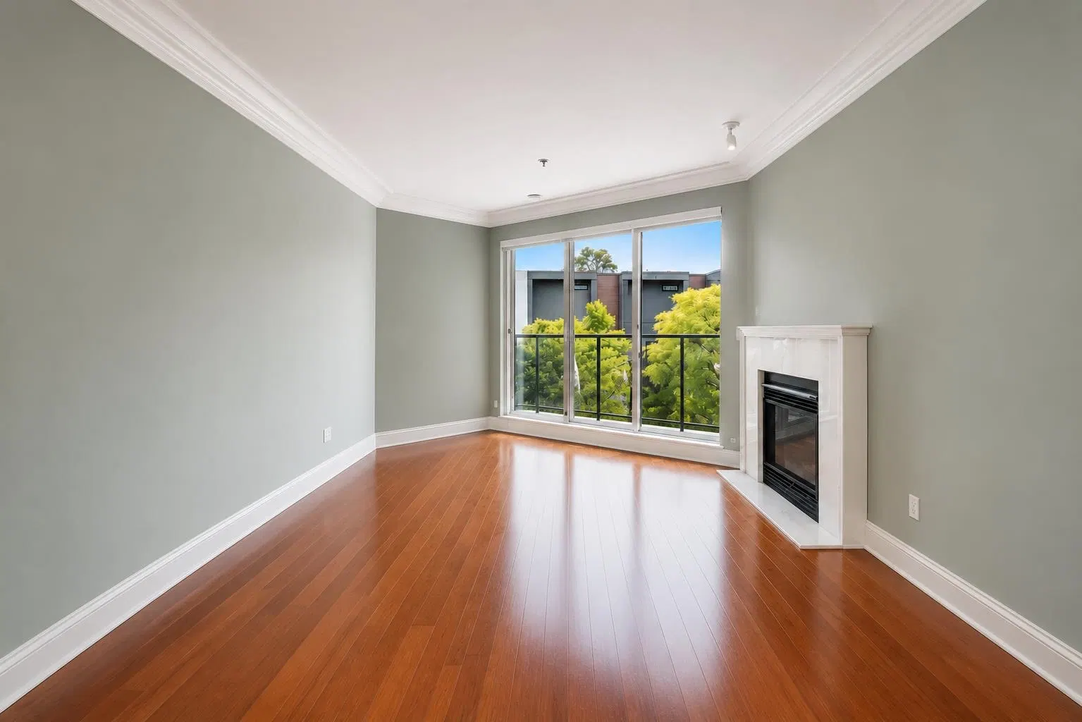Photo 4 of 40 at #220 – 15210 Pacific Avenue