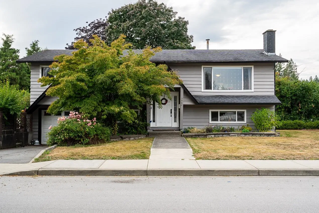 Photo 1 of 40 at 3067 Newberry Street