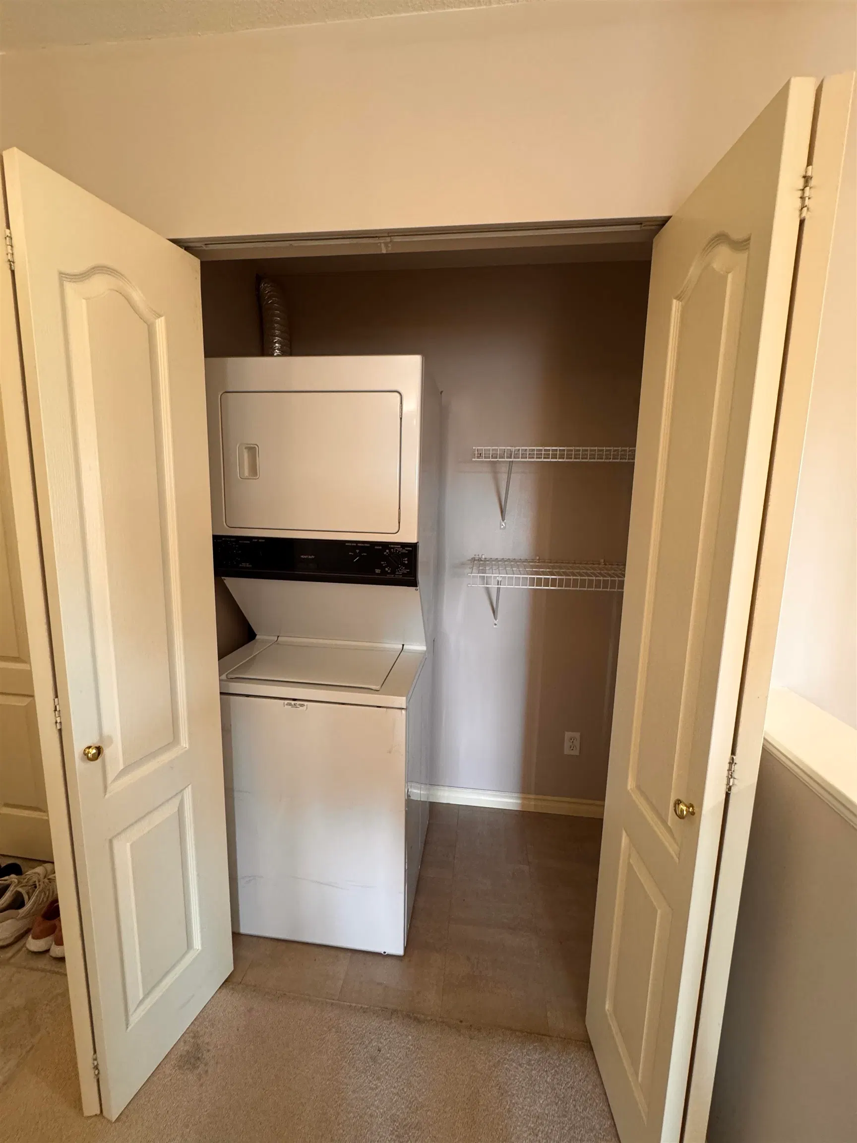 Photo 5 of 25 at #510 – 22230 North Avenue