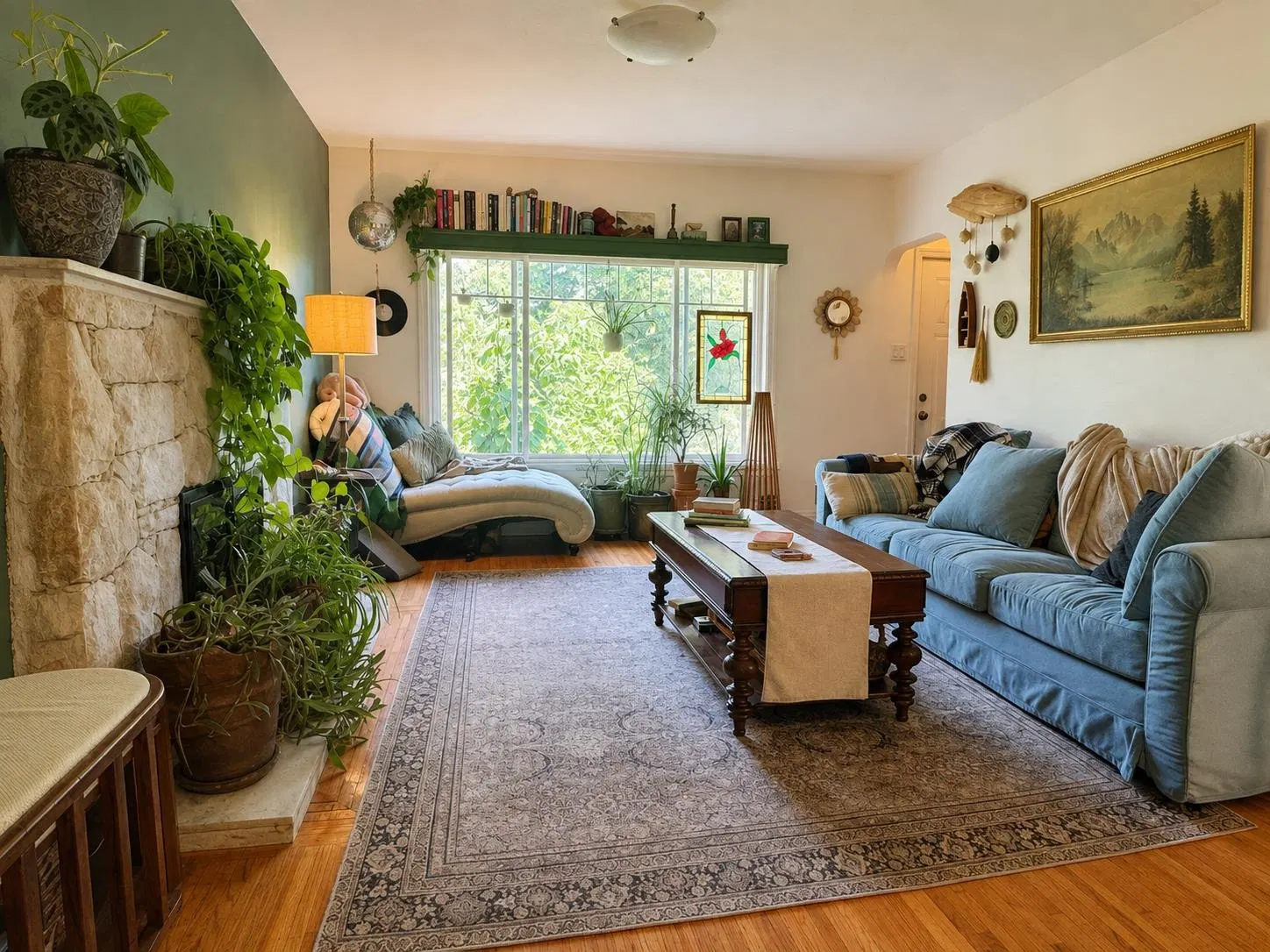 Photo 2 of 15 at 5569 Culloden Street