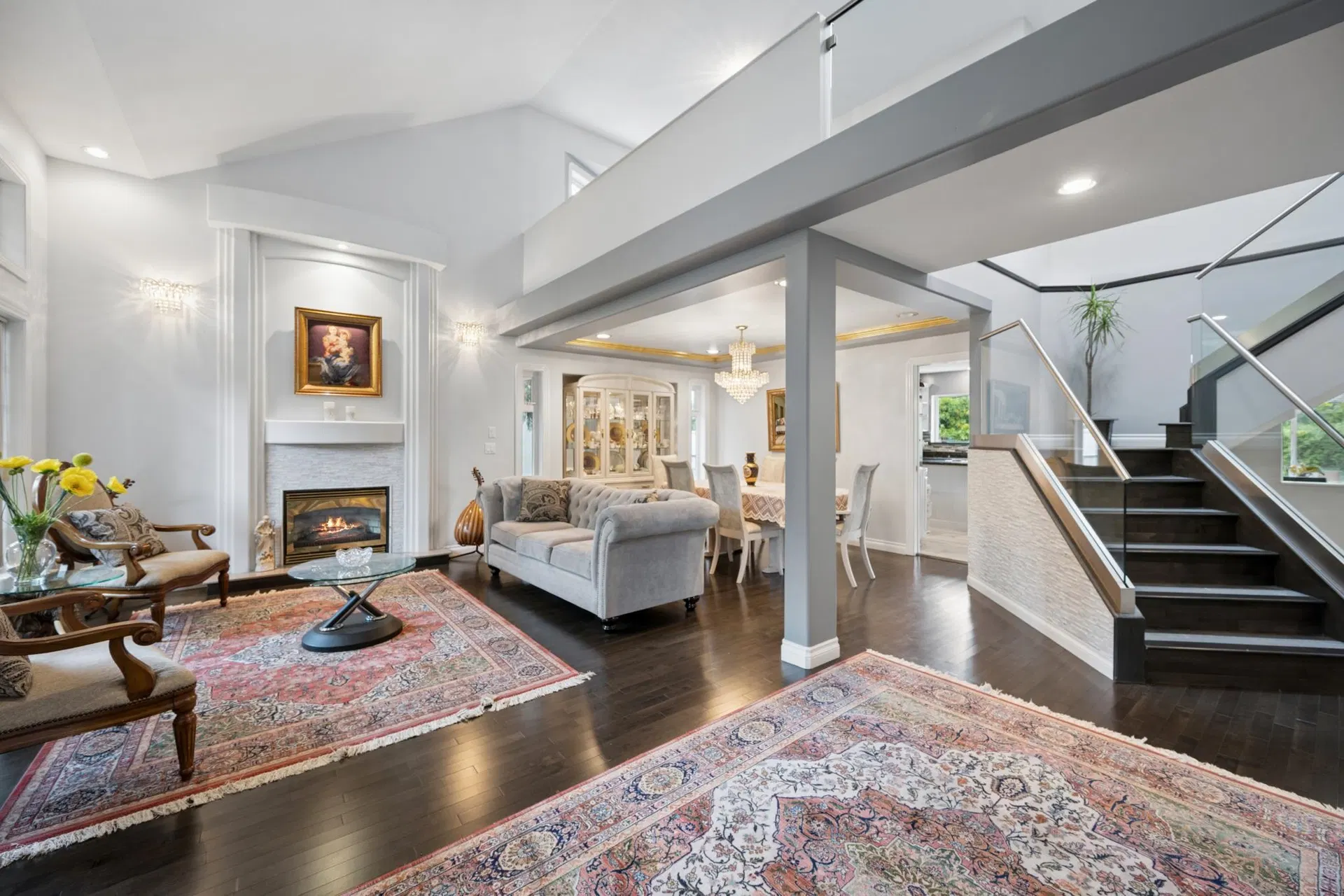 Photo 4 of 40 at 18063 99a Avenue