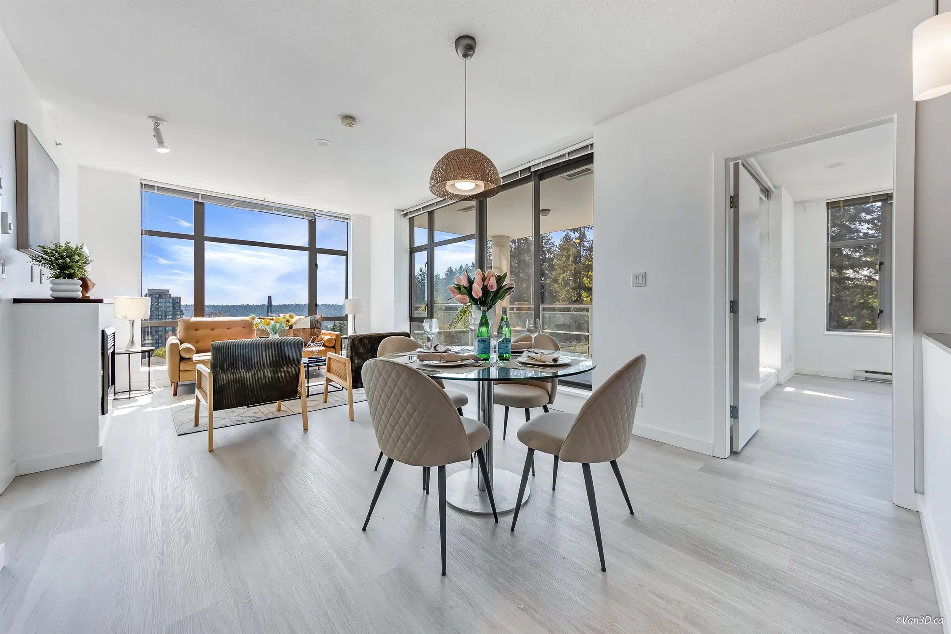 Photo 3 of 22 at #1206 – 280 Ross Drive