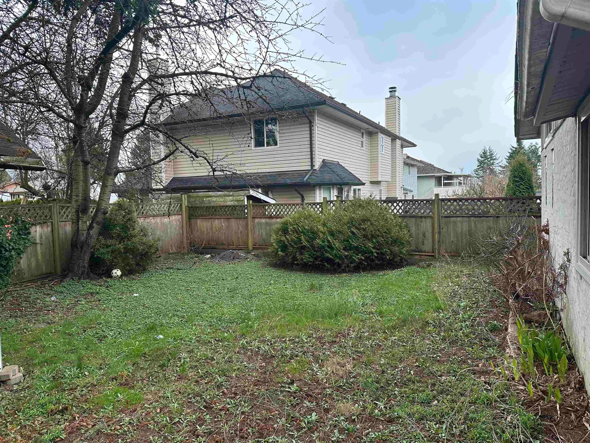 Photo 2 of 2 at 11140 84 Avenue