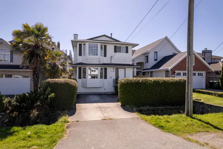 3588 Georgia Street