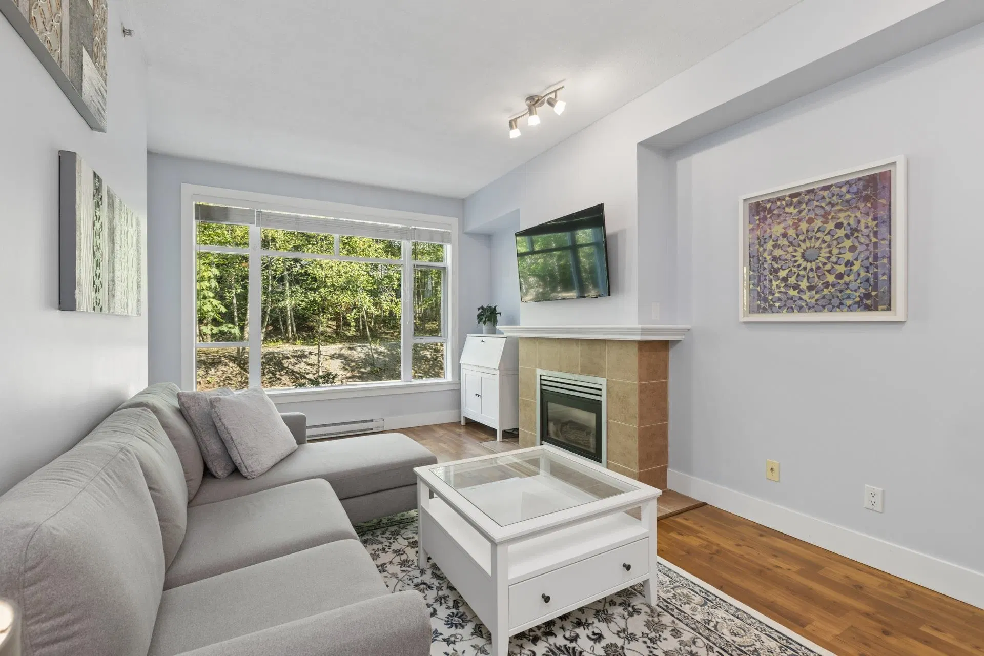 #321 – 3600 Windcrest Drive