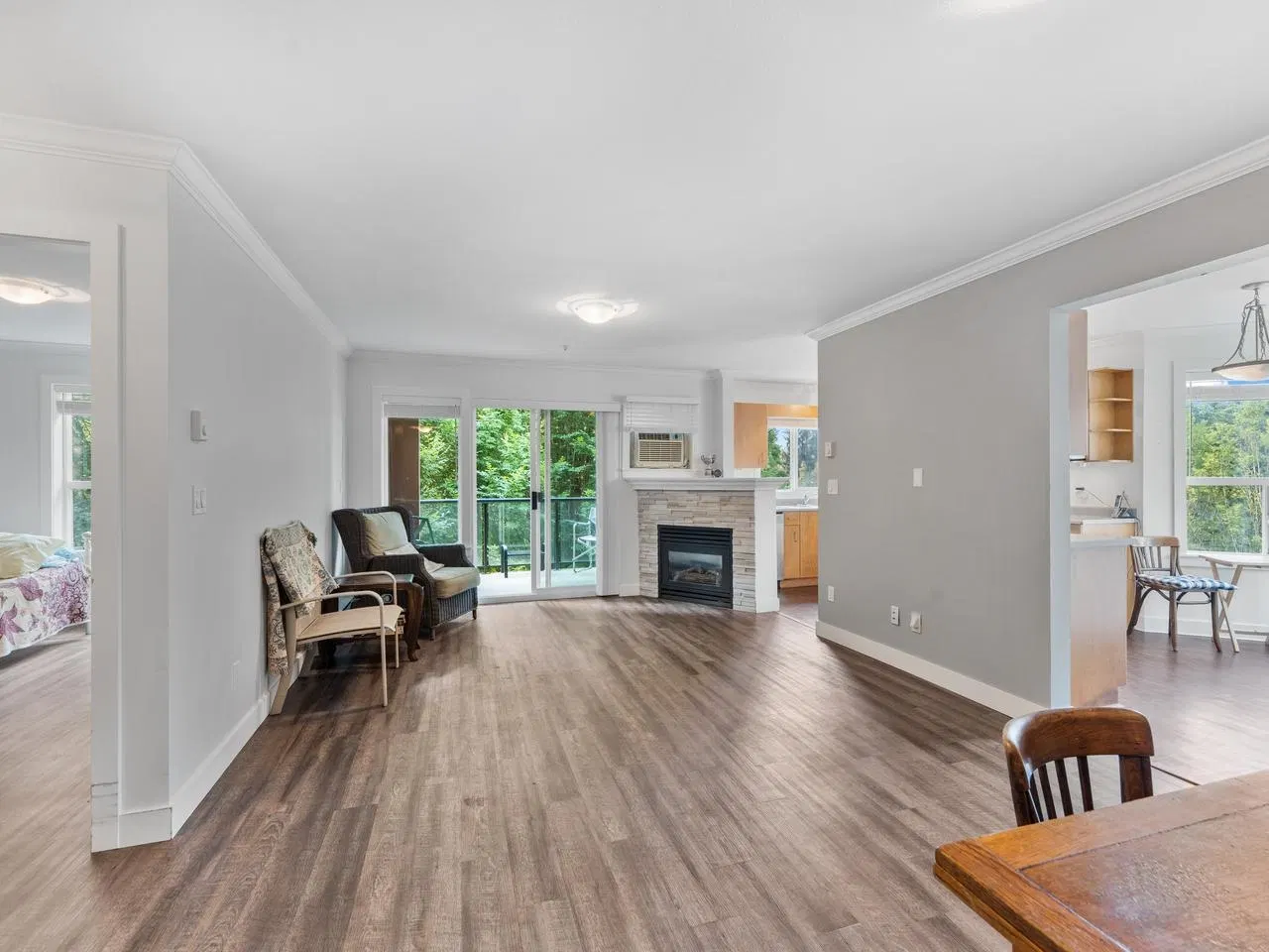 Photo 1 of 31 at #303 – 20239 Michaud Crescent