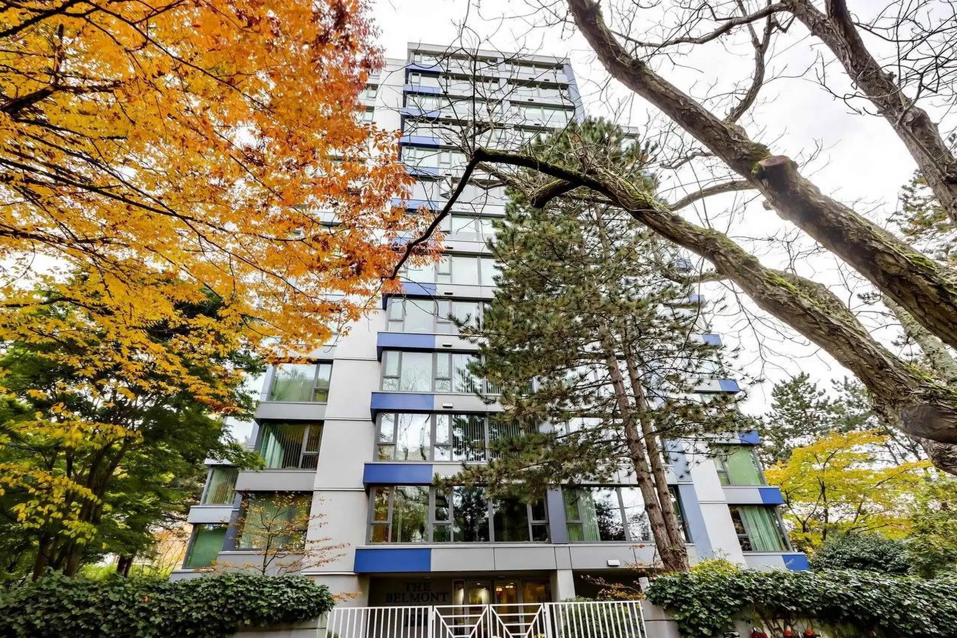 #403 – 5425 Yew Street