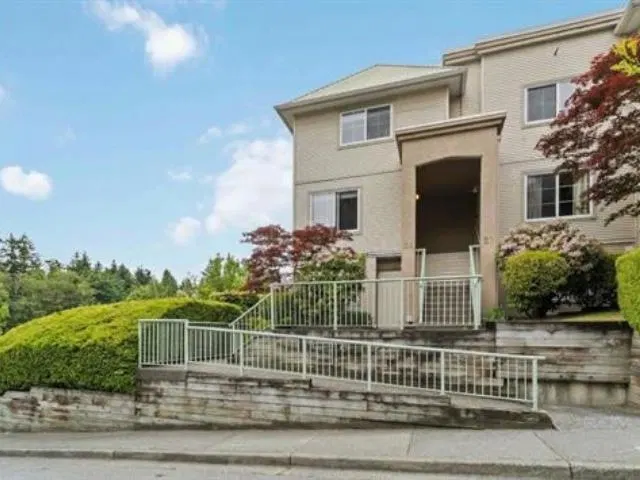Photo 1 of 25 at #24 – 270 Casey Street