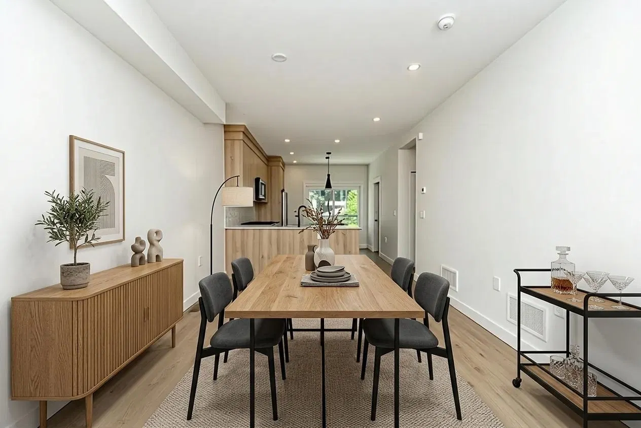 Photo 4 of 19 at #9 – 10527 155 Street