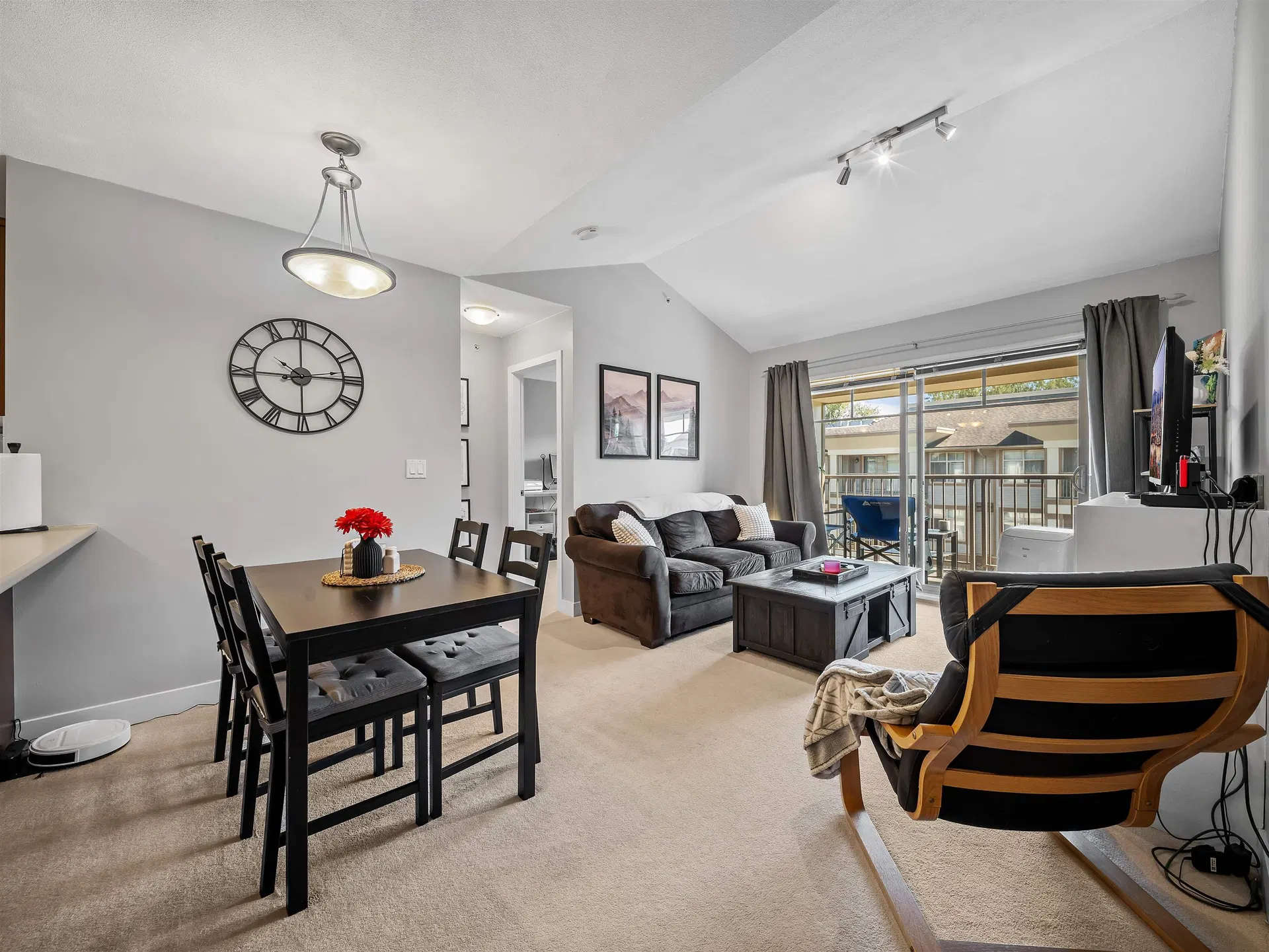 Photo 5 of 20 at #420 – 12238 224 Street