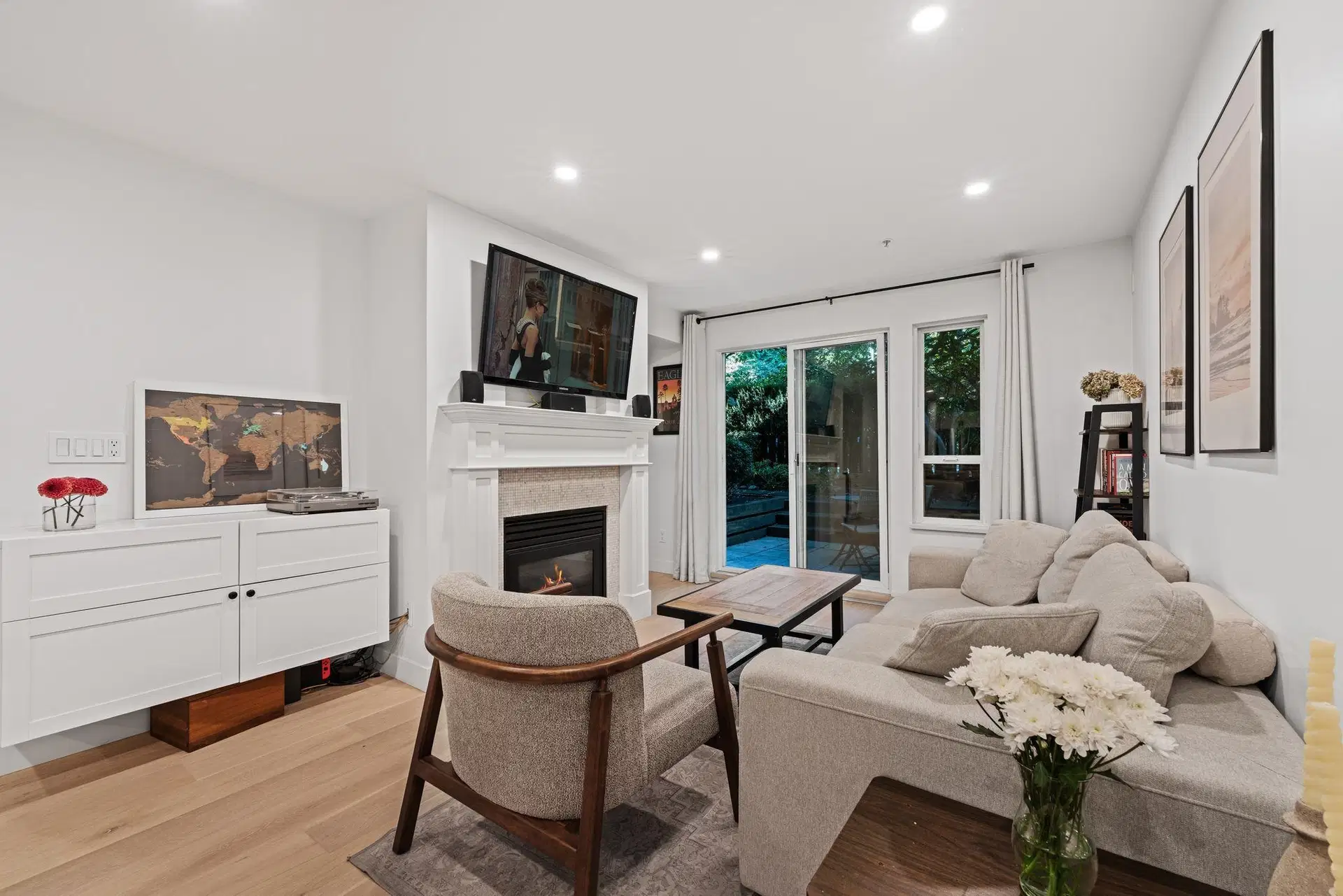 #118 – 365 1st Street