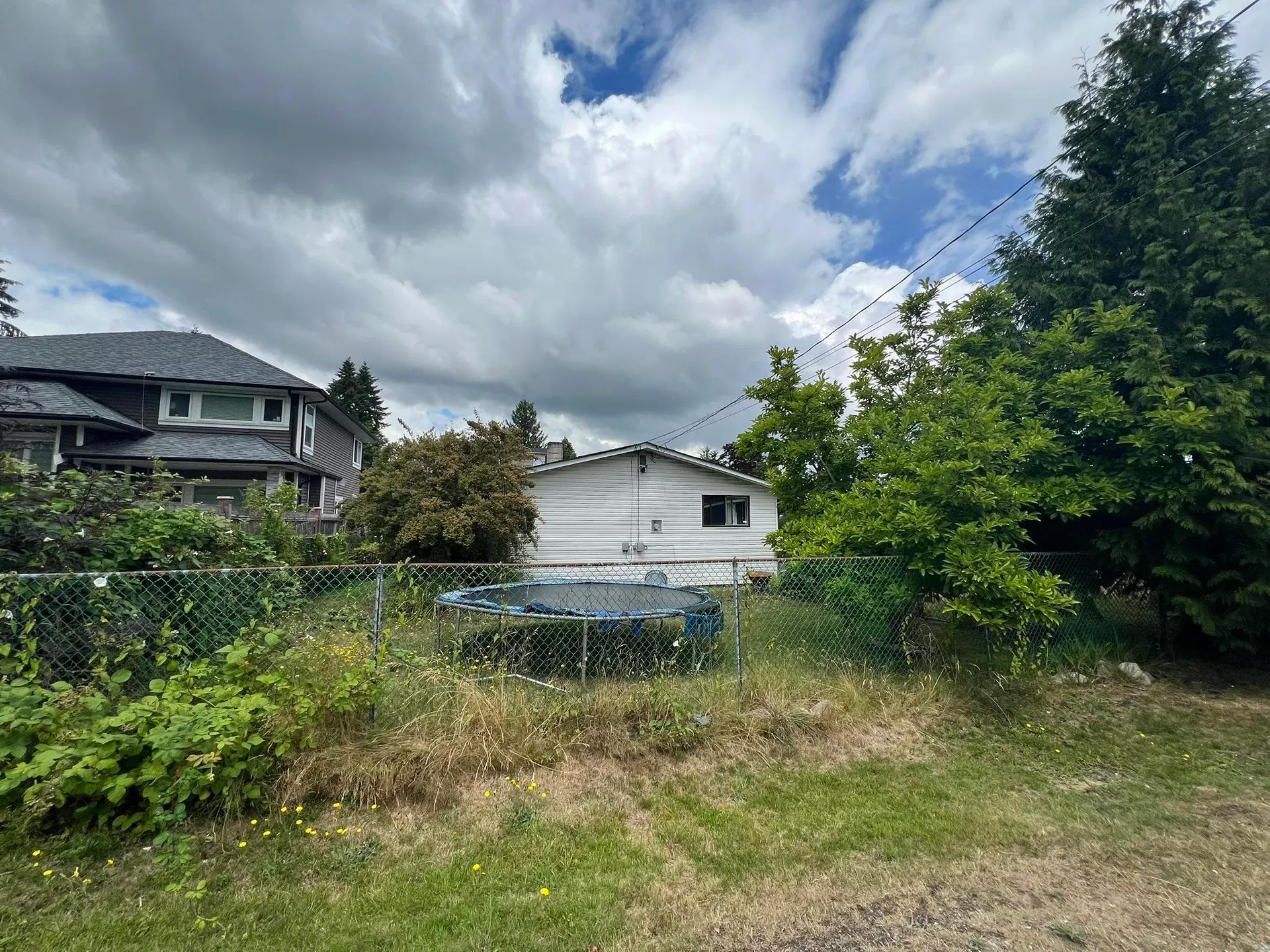 Photo 4 of 22 at 10307 146 Street