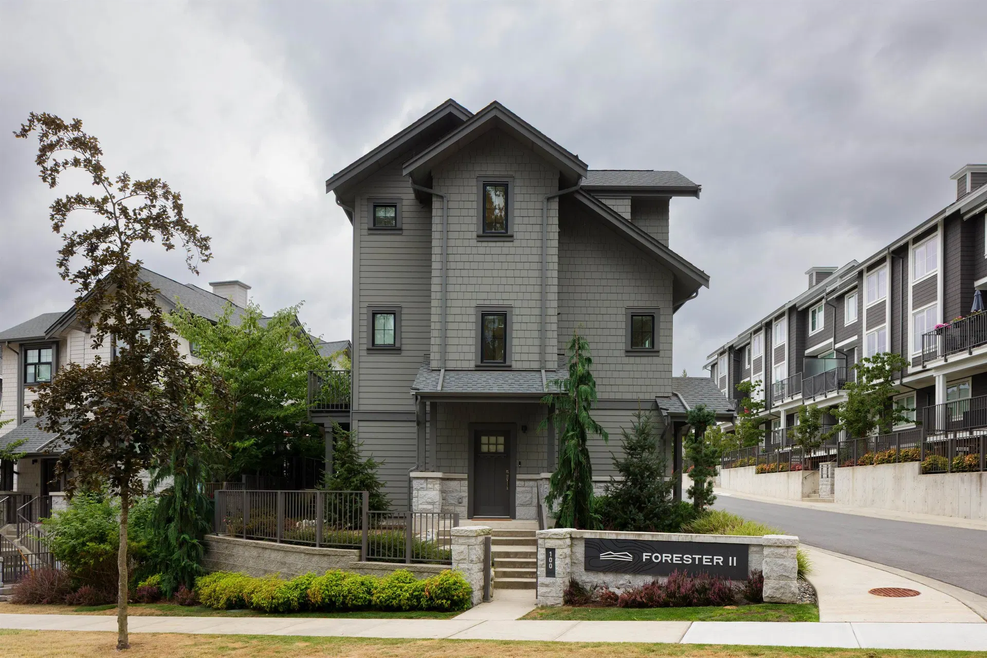 Photo 2 of 40 at #100 – 1310 Mitchell Street