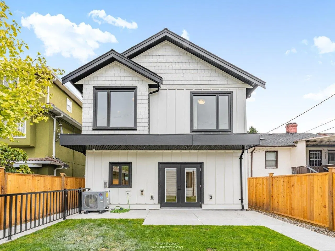 #2 – 4257 Knight Street