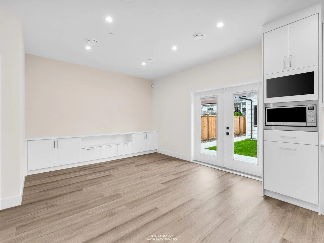 Photo 2 of 40 at #2 – 4257 Knight Street