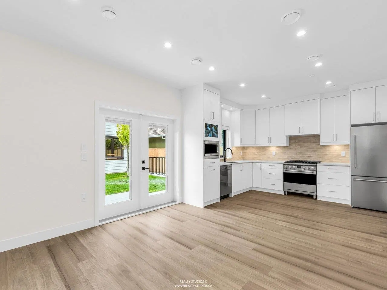 Photo 5 of 40 at #2 – 4257 Knight Street