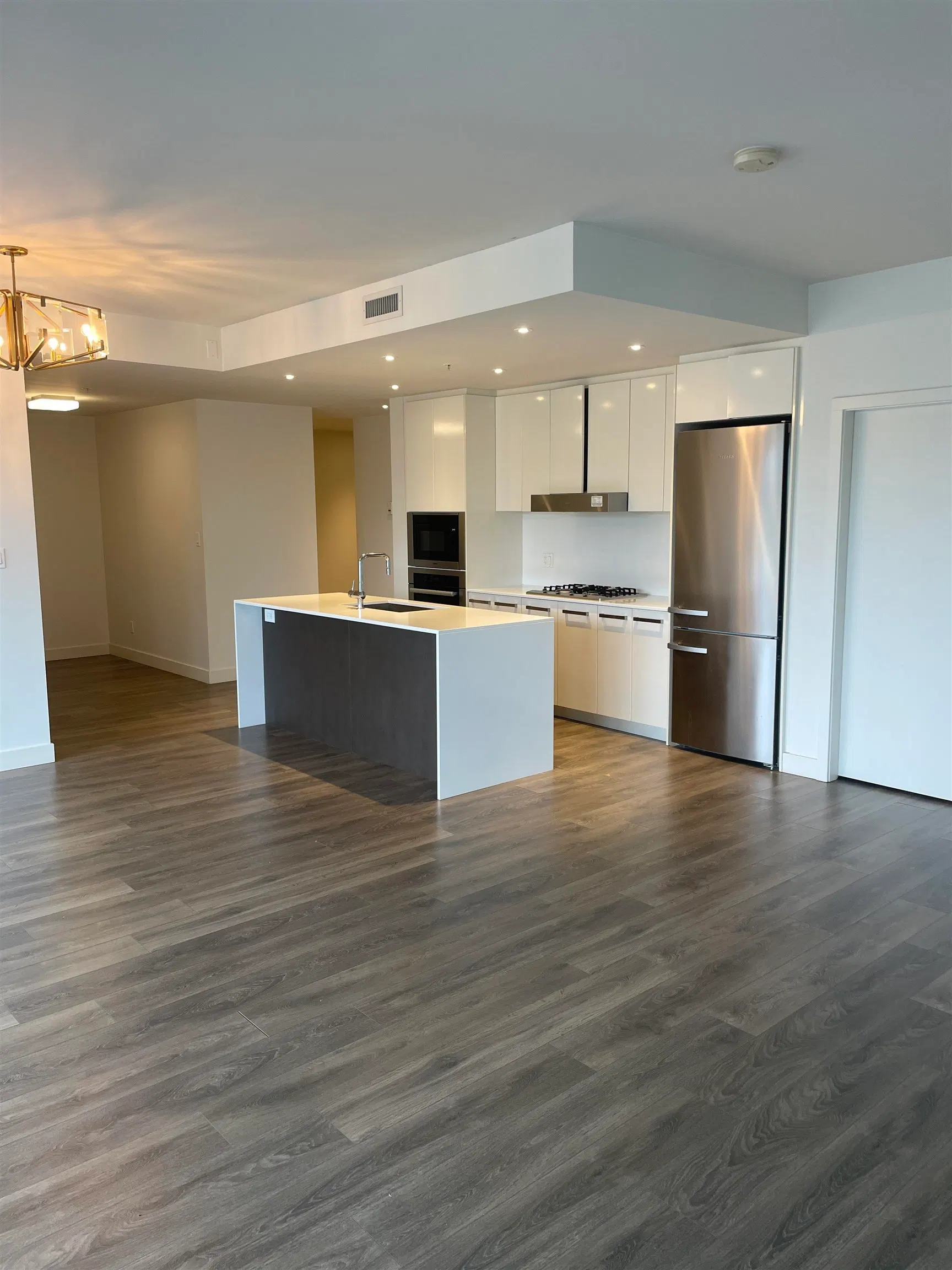 Photo 2 of 23 at #307 – 5699 Baillie Street