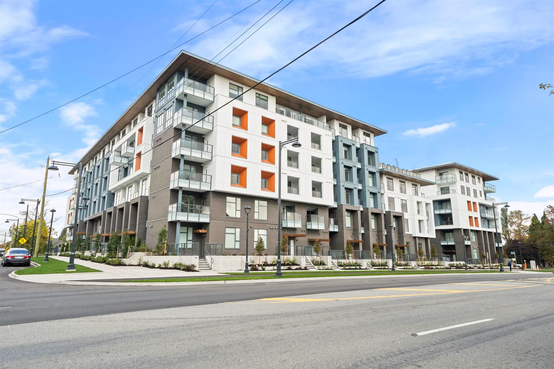 #305 – 10828 139a Street