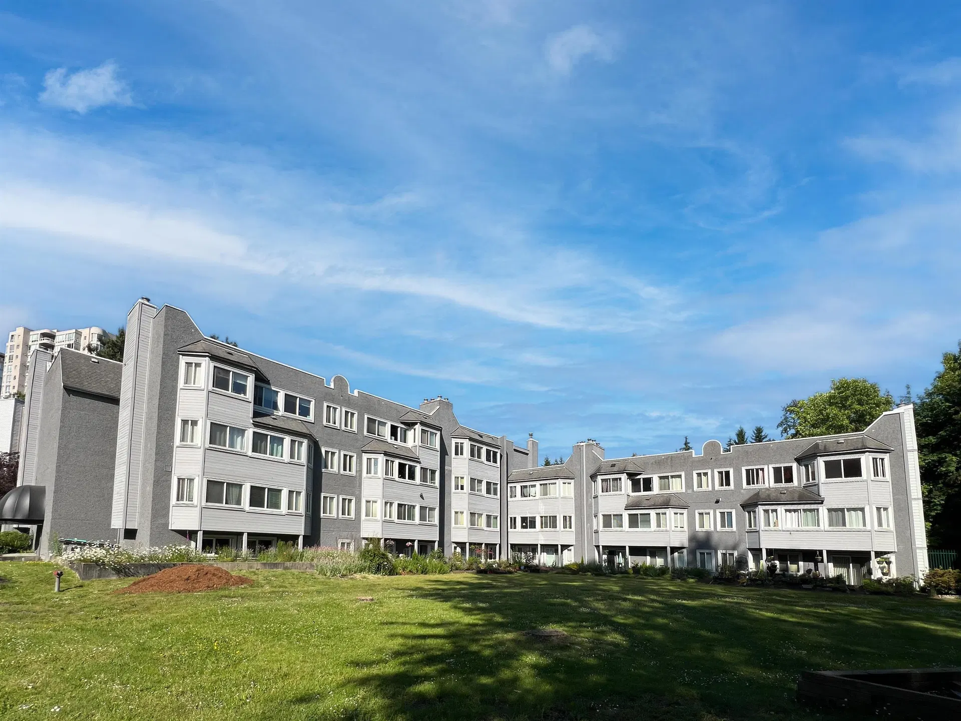 #508 – 9890 Manchester Drive