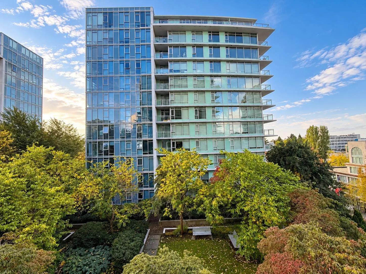 Photo 1 of 20 at #807 – 5900 Alderbridge Way