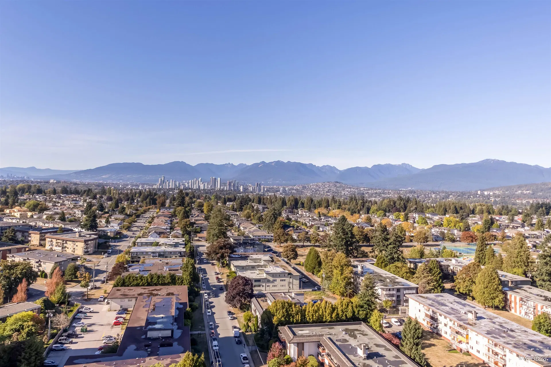 Photo 3 of 40 at #2211 – 7358 Edmonds Street