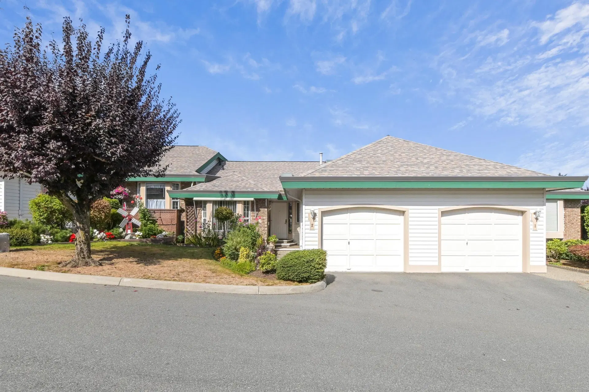 #2 – 3115 Trafalgar Street