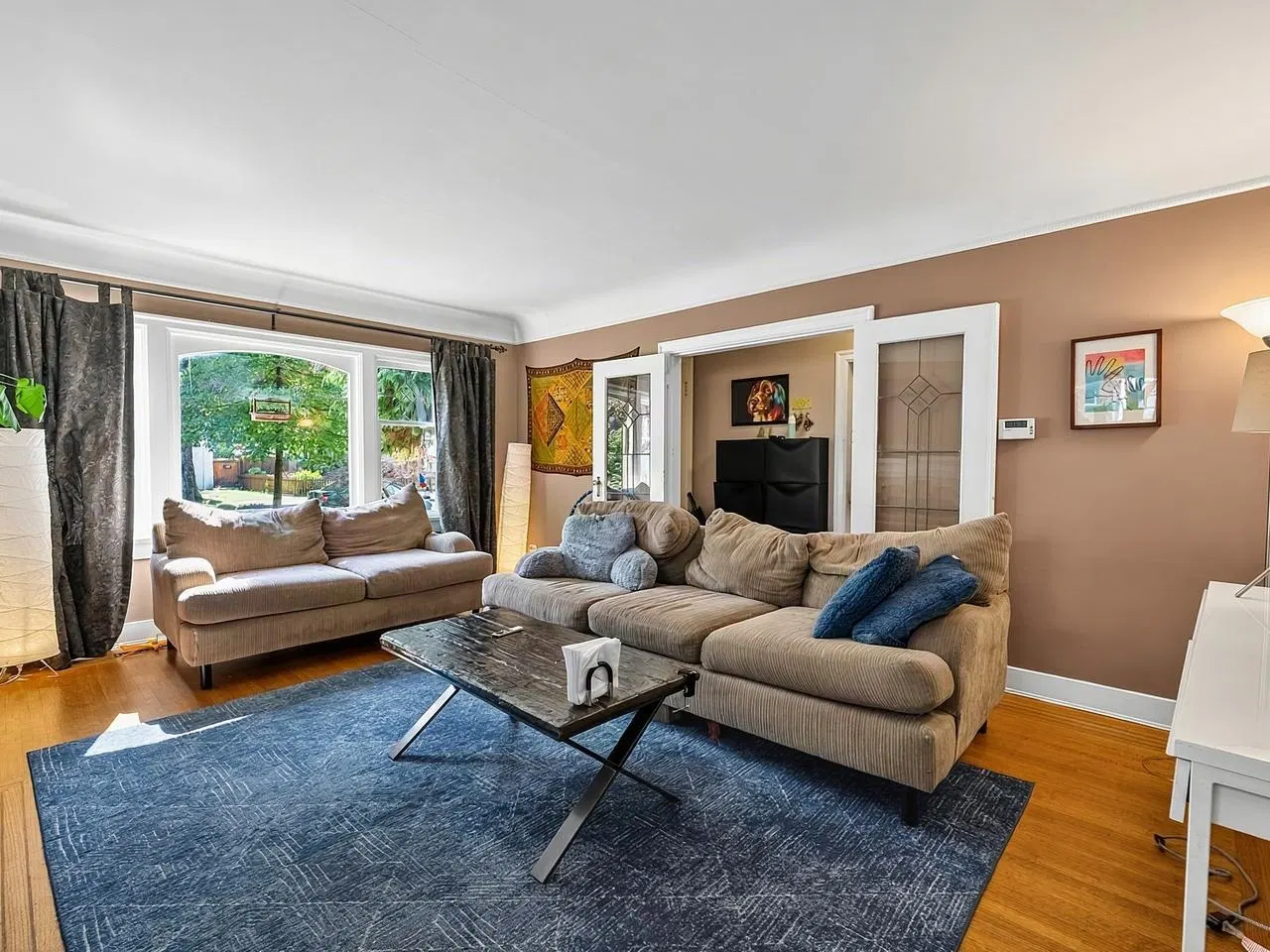 Photo 5 of 24 at 2521 Kitchener Street