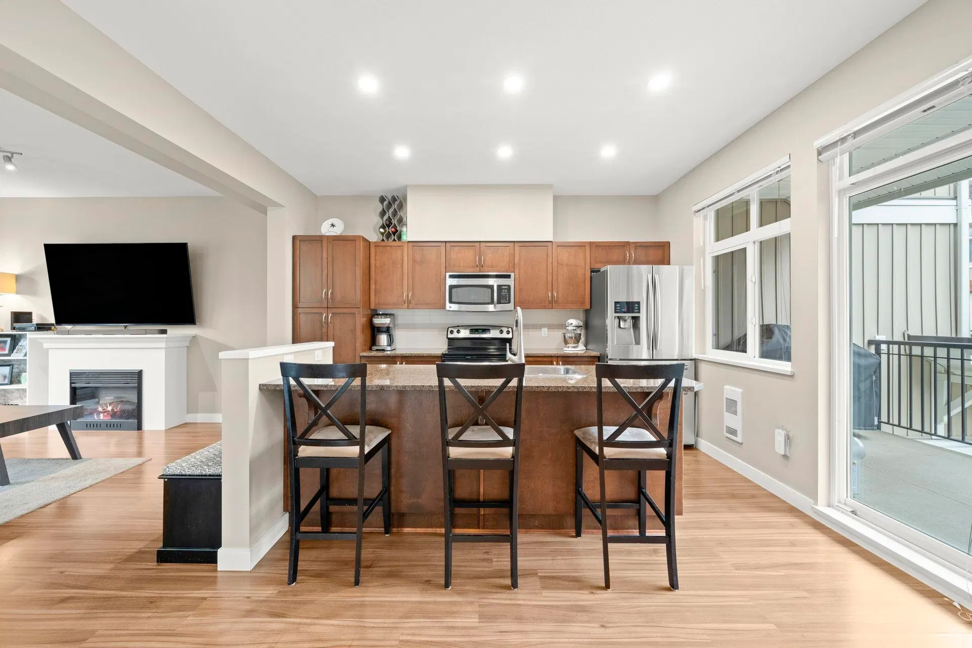 Photo 2 of 28 at #20 – 6036 164 Street