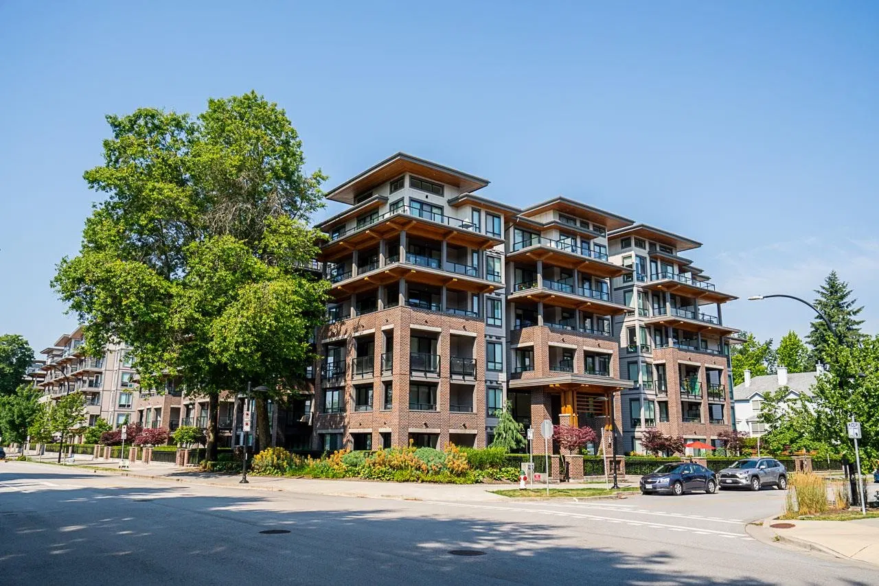 #303 – 7579 16th Street