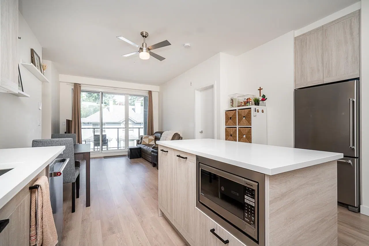 Photo 3 of 33 at #303 – 7579 16th Street
