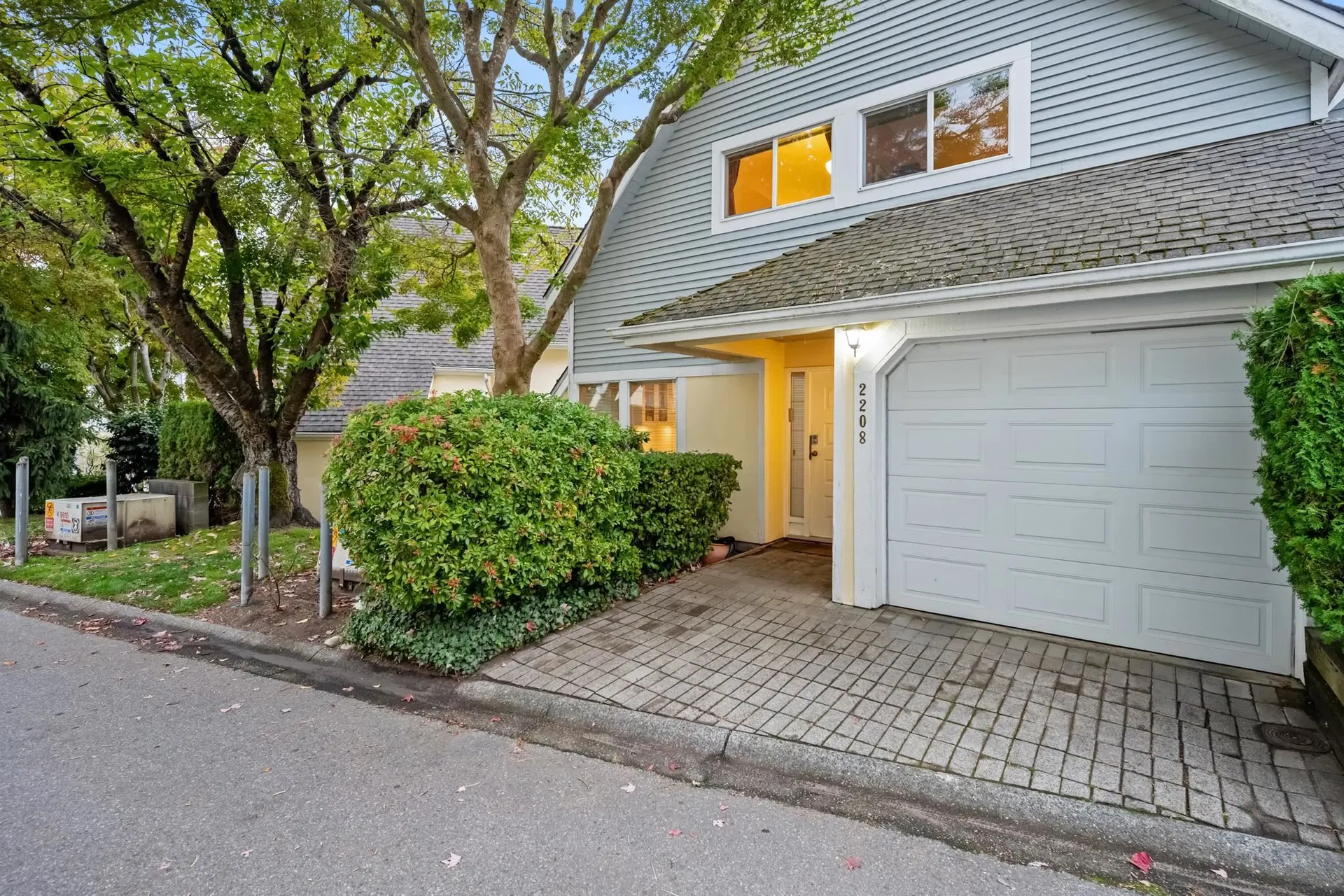 Photo 2 of 39 at 2208 Portside Court