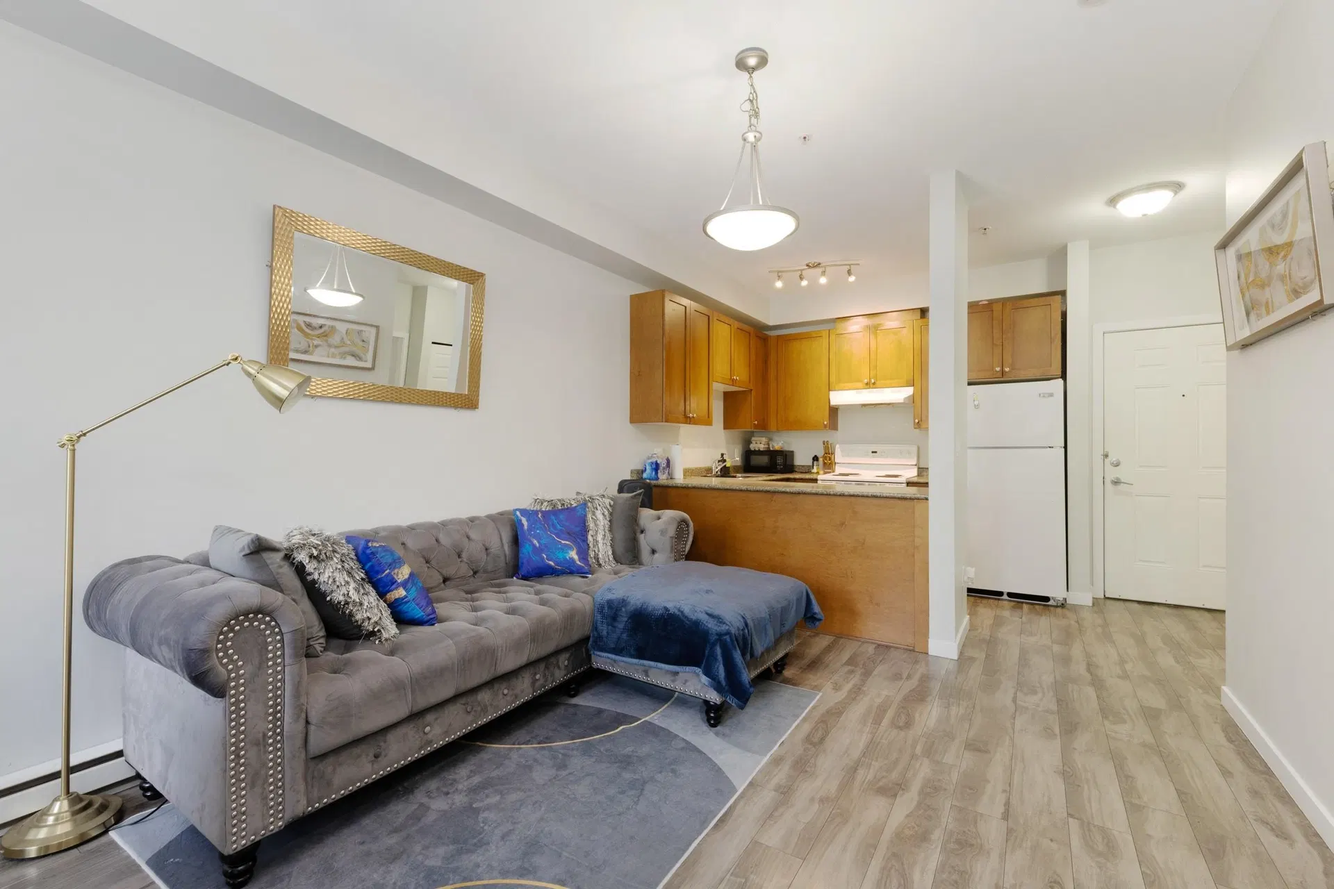 Photo 4 of 16 at #202 – 13277 108 Avenue
