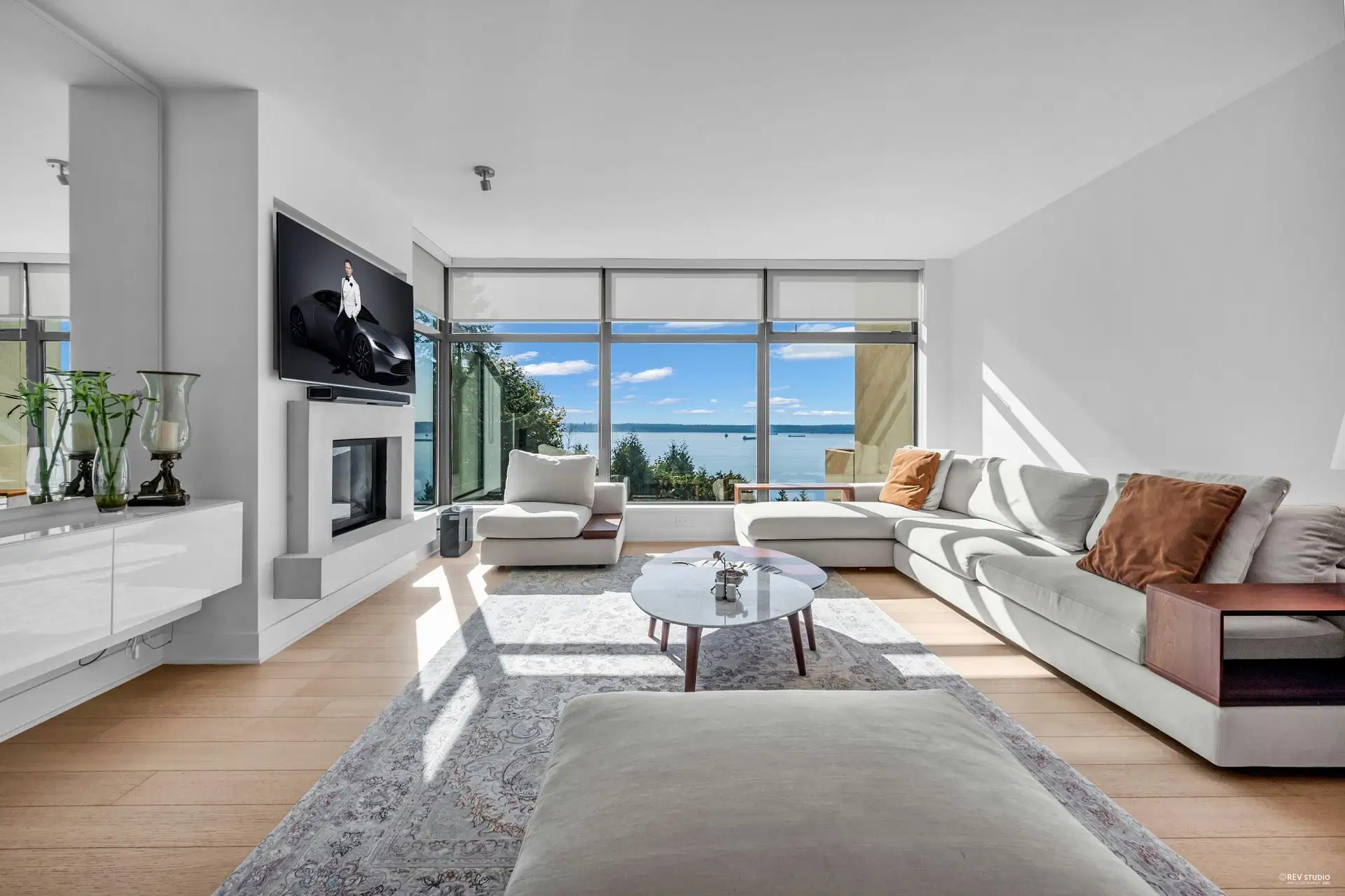 #401 – 3315 Cypress Place