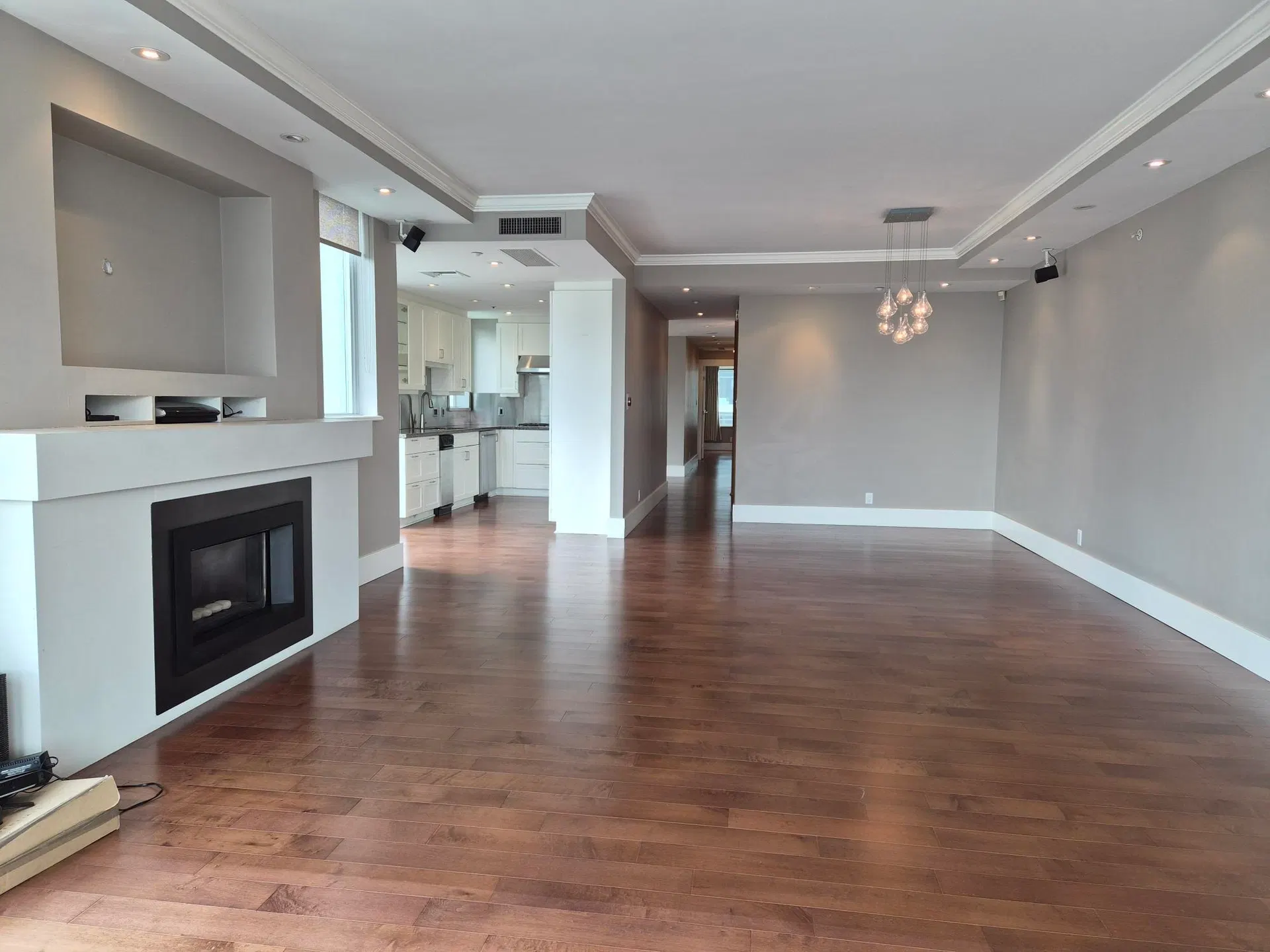 Photo 4 of 30 at #803 – 1777 Bayshore Drive