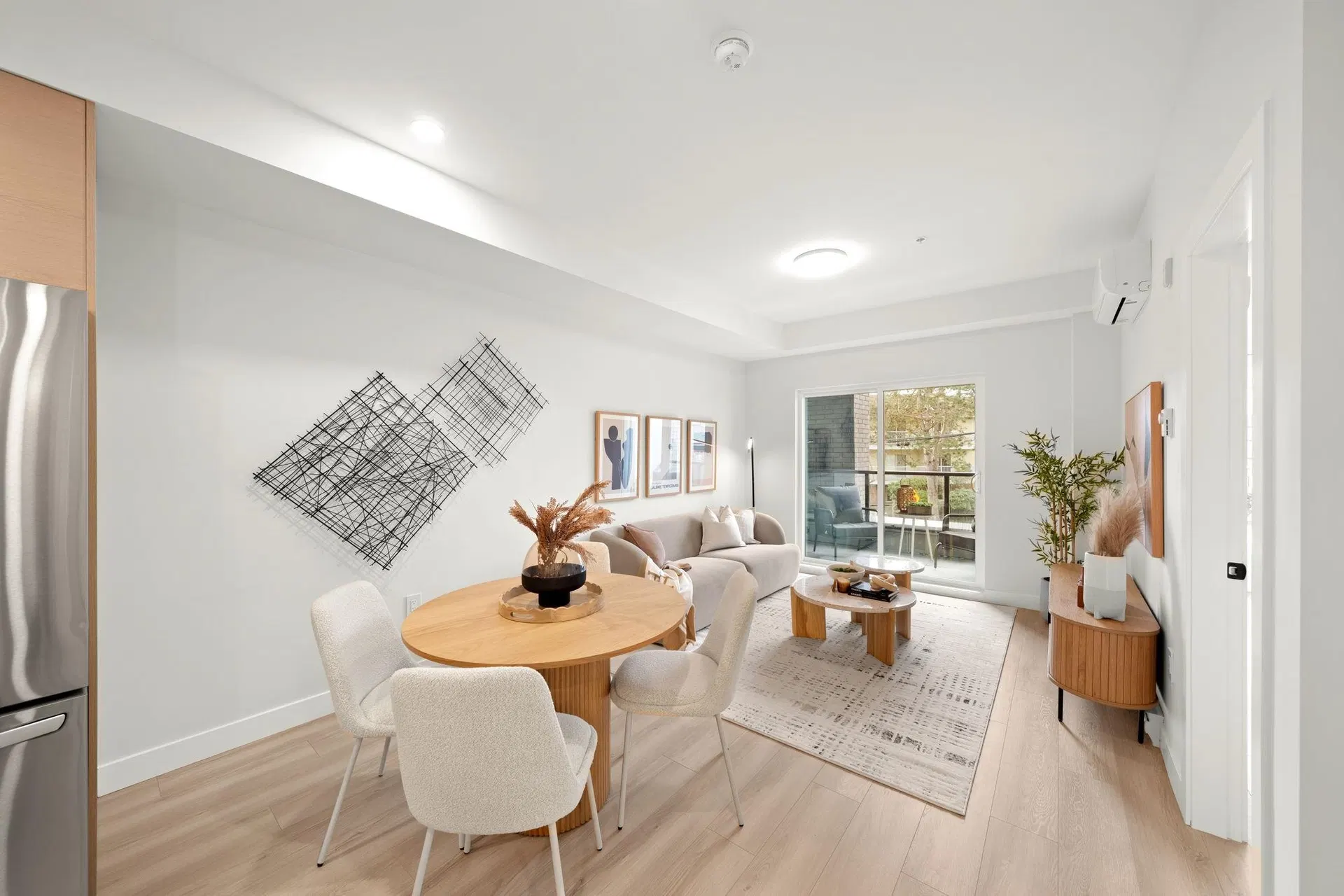Photo 2 of 40 at #208 – 15353 17 Avenue