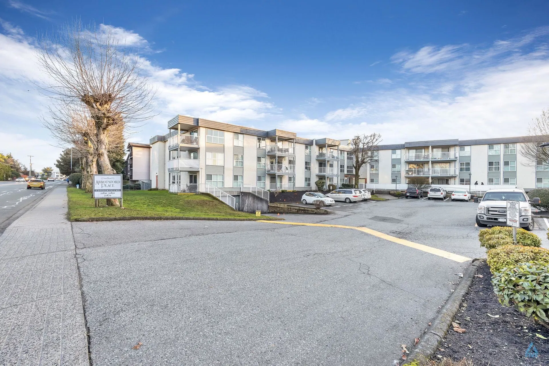 #227 – 32850 George Ferguson Way