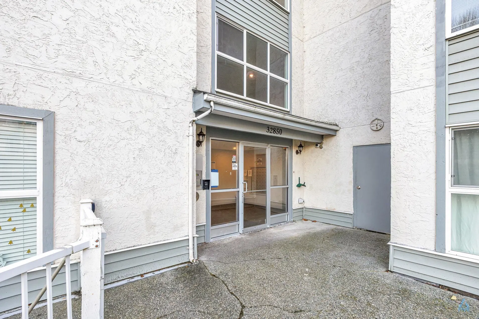 Photo 5 of 23 at #227 – 32850 George Ferguson Way