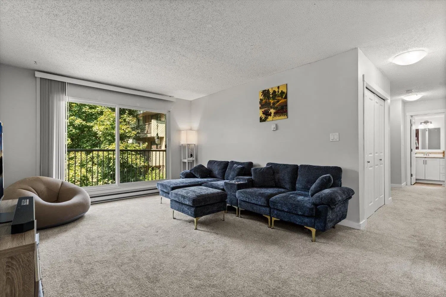 Photo 4 of 35 at #111 – 45598 Mcintosh Drive
