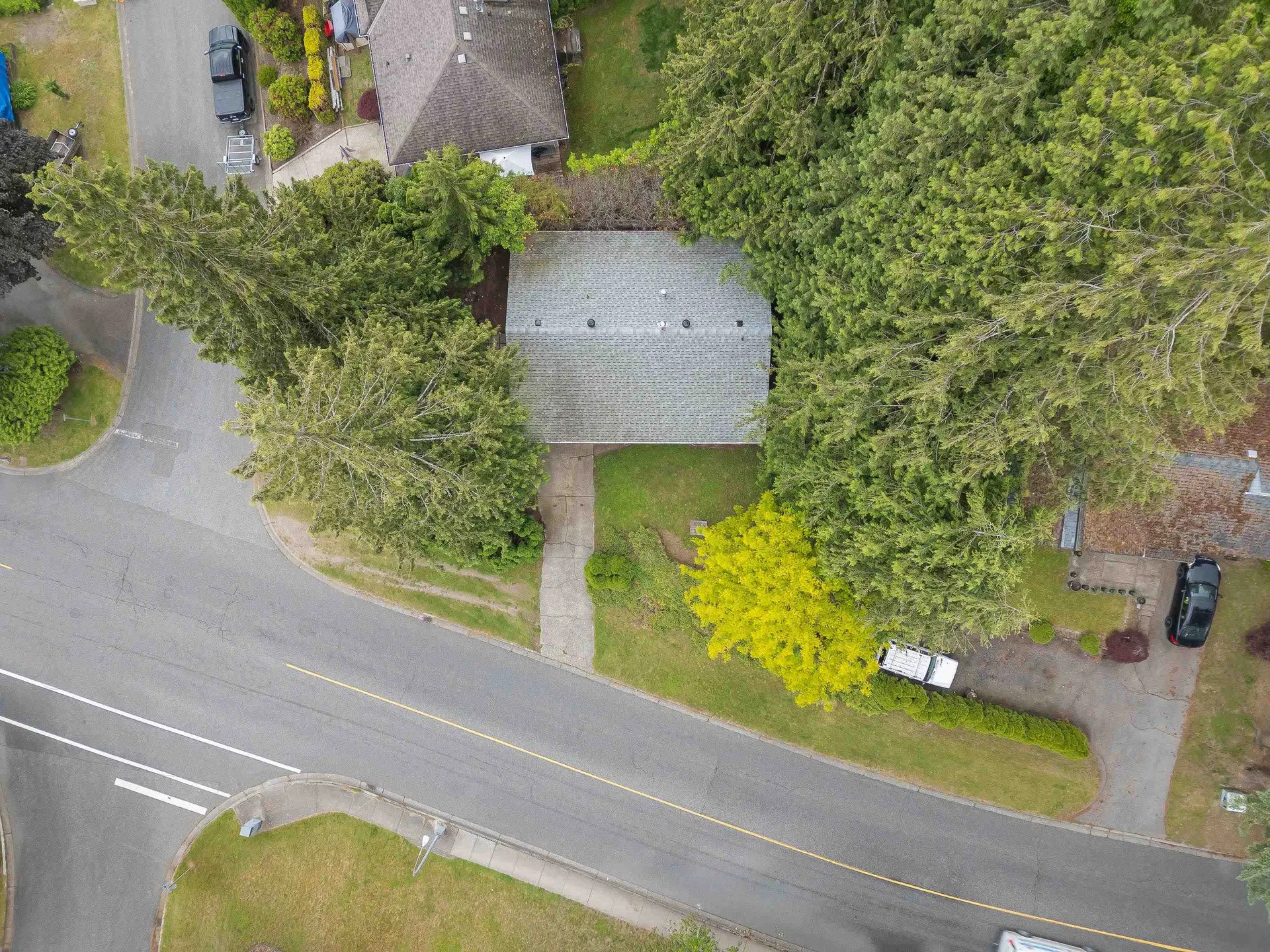 Photo 4 of 22 at 8061 Caribou Street
