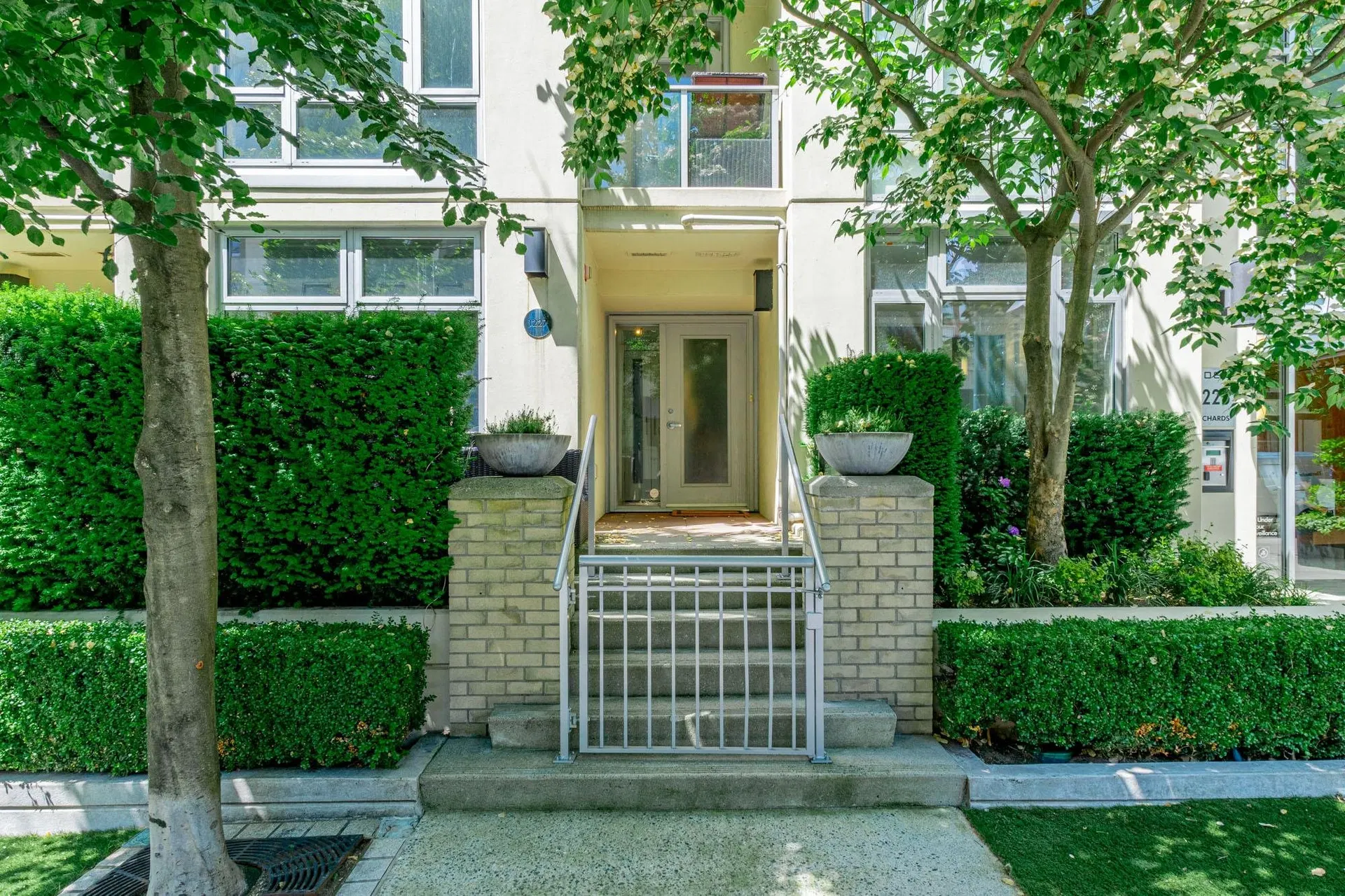 Photo 1 of 29 at 1227 Richards Street