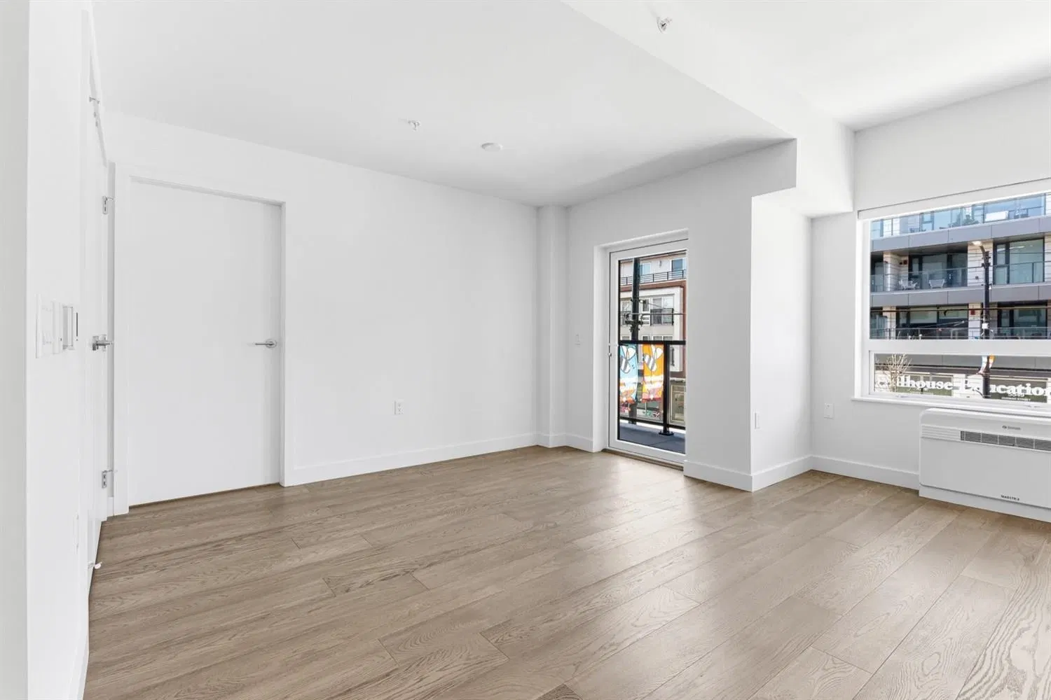 Photo 2 of 23 at #203 – 3590 W 39th Avenue