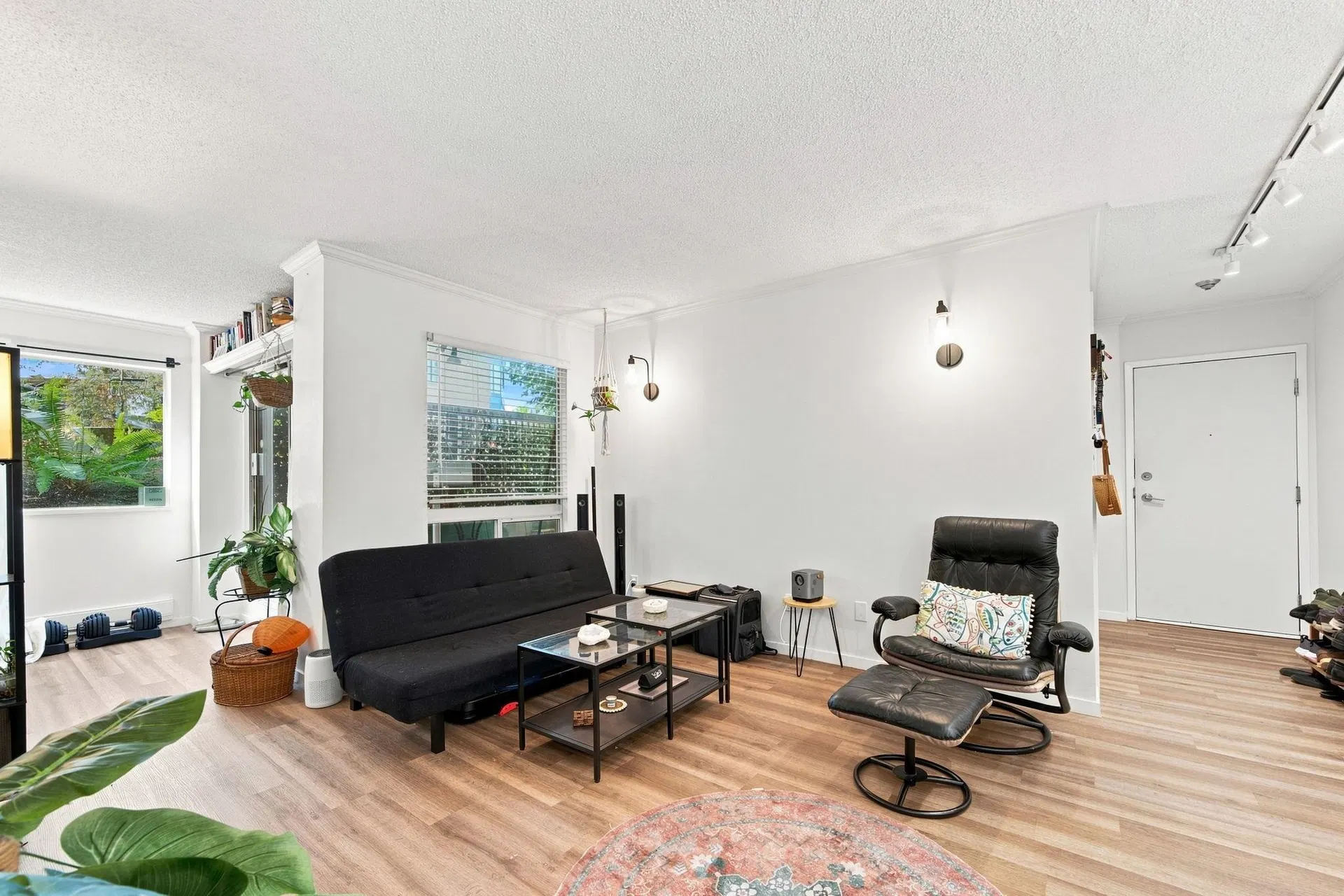 Photo 5 of 22 at #105 – 1510 W 1st Avenue