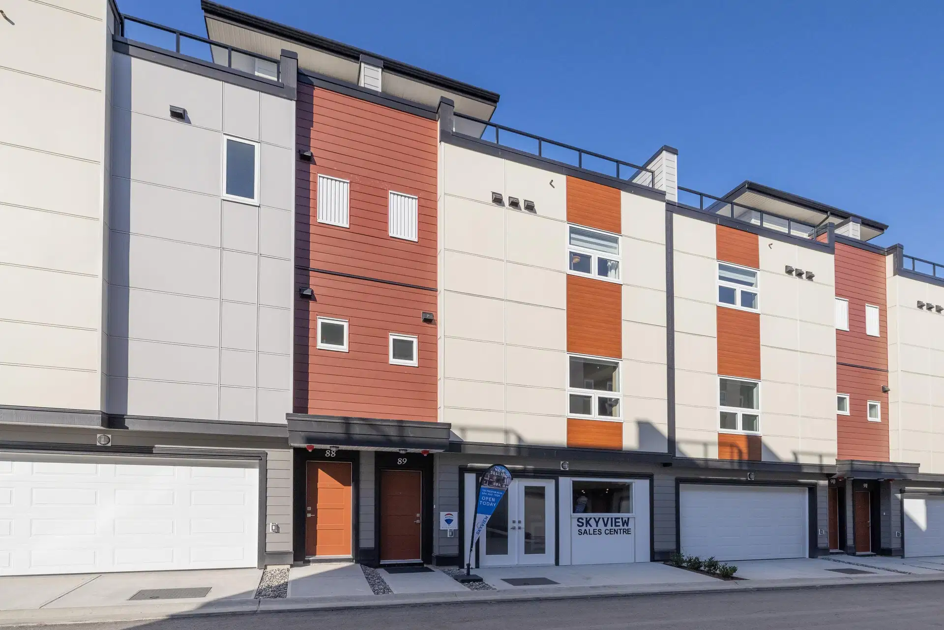 #91 – 7381 Preston Boulevard