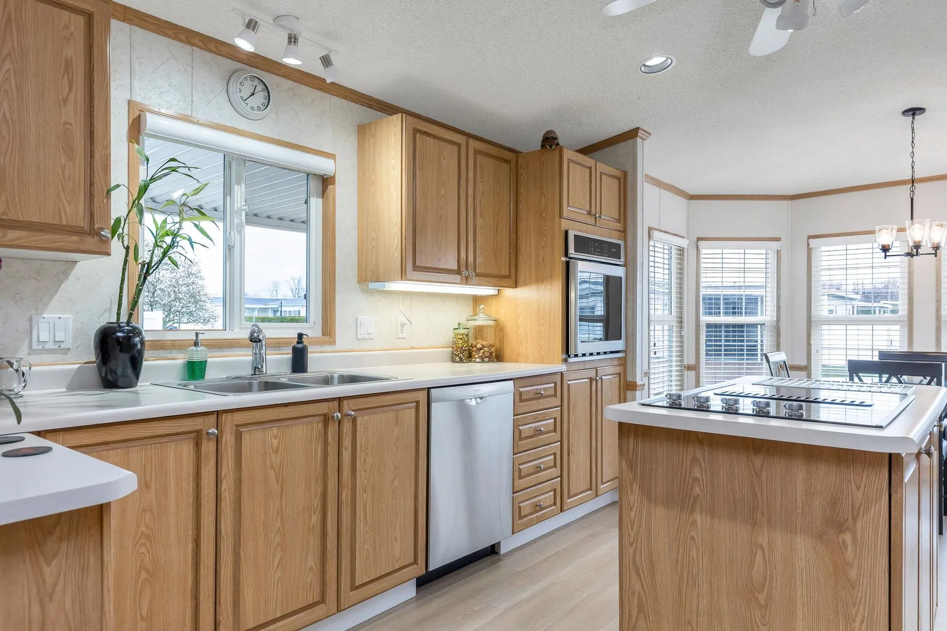 Photo 3 of 40 at #6 – 45918 Knight Road