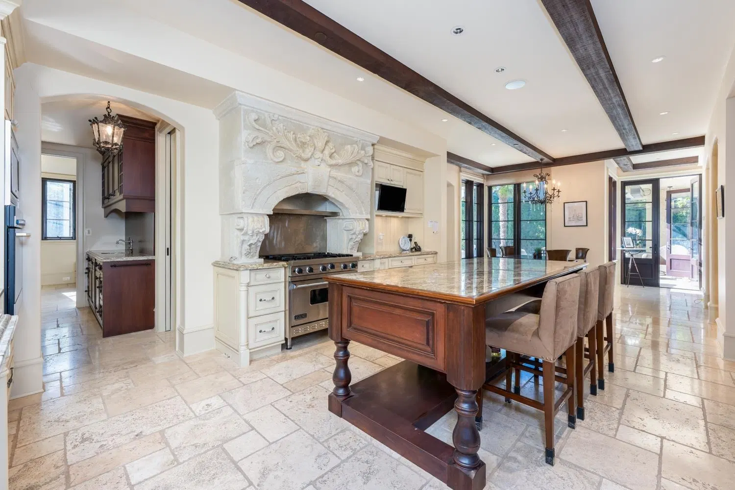 Photo 5 of 19 at 1198 W 55th Avenue