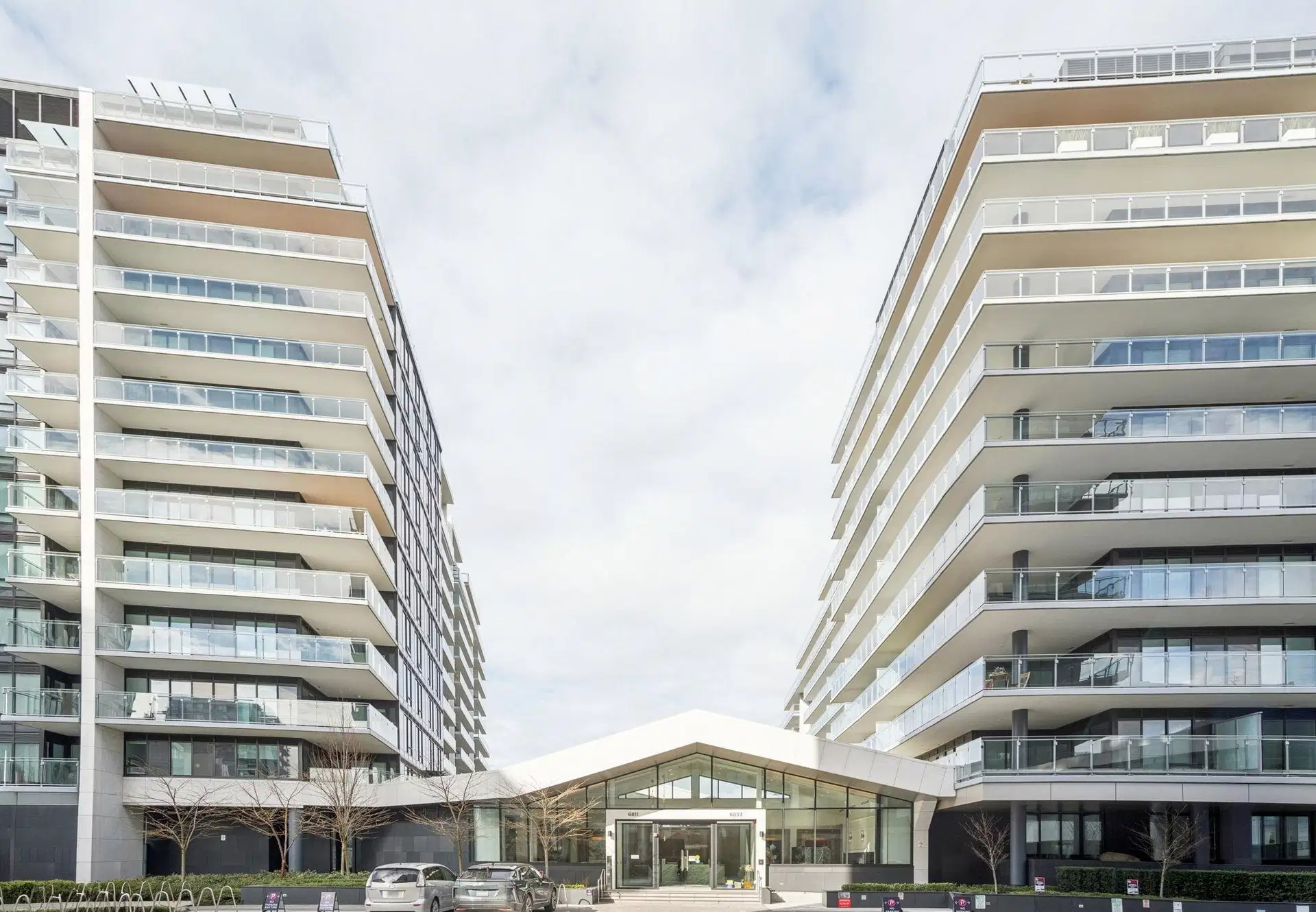 #413 – 6811 Pearson Way