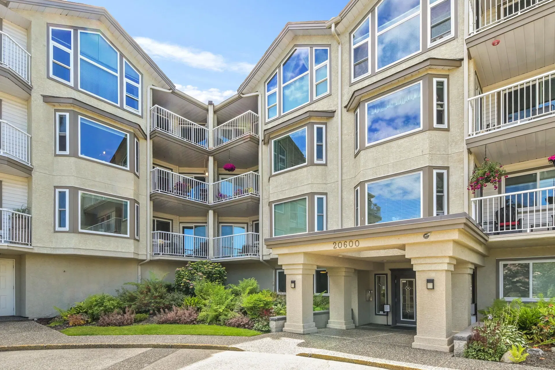 Photo 2 of 40 at #205 – 20600 53a Avenue