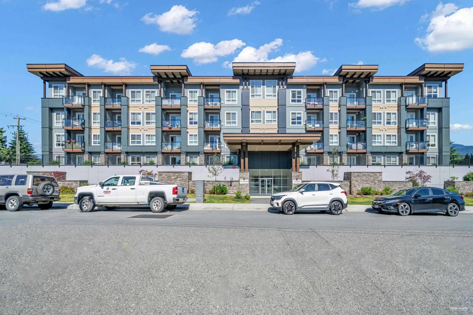 Photo 1 of 19 at #201 – 9450 Robson Street